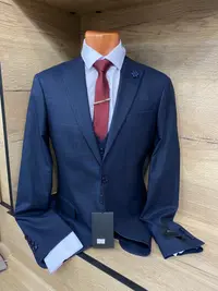 Мужской классический костюм-тройка (Темно-синяя клетка) view 3